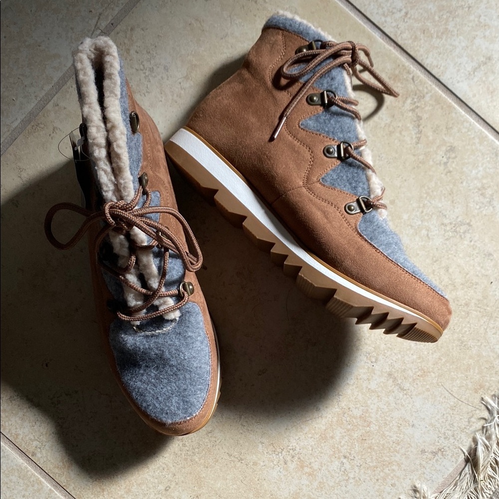 Sorel Brown and Gray Winter Boots